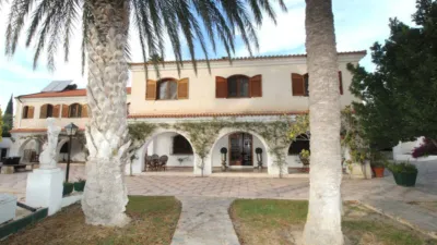 Chalet in Elda photo 6