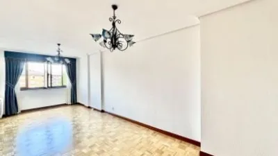 Piso en calle de Valladolid photo 2