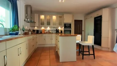 House in Urbanizations photo 9