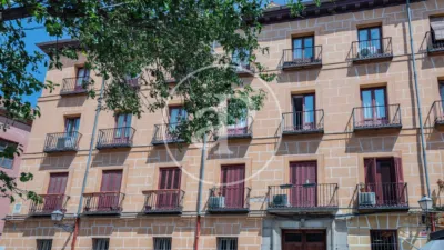 Apartment in Palacio photo 40