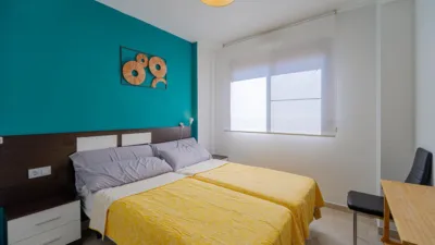 Pis – Orihuela, Urbanización La Regia, Urbanización La Zenia II - Més
