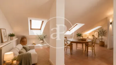 Apartment in Palacio photo 2