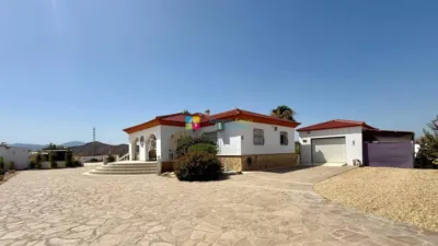 Villa in Albox photo 2