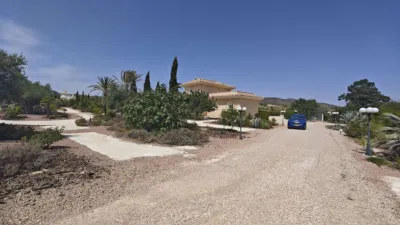Chalet in El Pinós - Pinoso photo 46