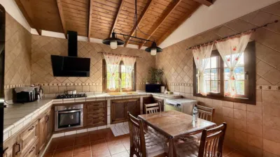 Villa in El Matorral photo 18
