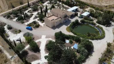Chalet in El Pinós - Pinoso photo 6