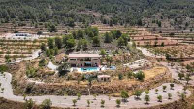 Villa in El Pinós - Pinoso photo 6