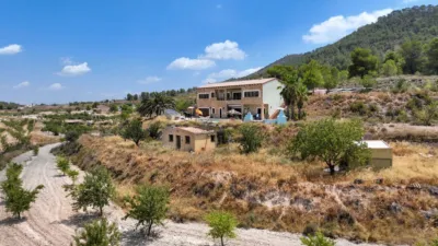 Villa in El Pinós - Pinoso photo 7