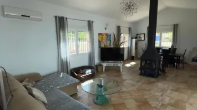 Chalet in El Pinós - Pinoso photo 18