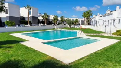 Pis – Orihuela, Urbanización El Presidente, Villa Martín - Vista 5
