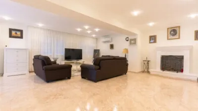 Casa – Torrevieja, Urbanización Los Balcones - Més