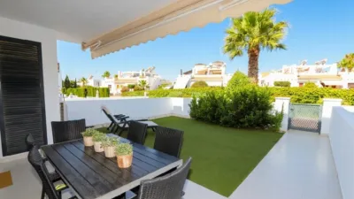 Pis – Orihuela, Urbanización El Presidente, Villa Martín - Vista 2