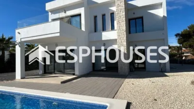 Villa for sale in La Fustera photo 3