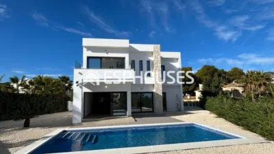 Villa for sale in La Fustera photo 2