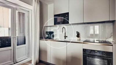 Apartamento en Sol photo 4