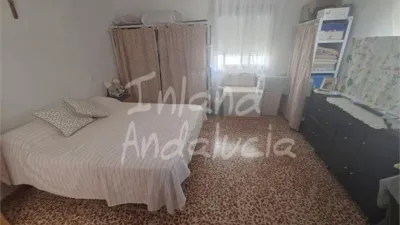 Casa en Alcaucín photo 10