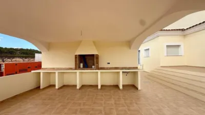Chalet in El Pinós - Pinoso photo 3