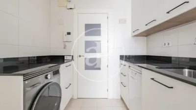 Apartment in Guindalera photo 11