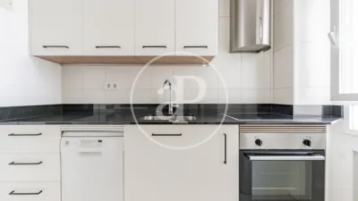 Apartment in Guindalera photo 10