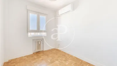 Apartment in Guindalera photo 19