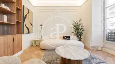 Apartment in Palacio photo 2