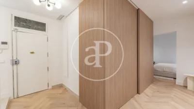 Apartment in Palacio photo 37