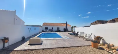 Chalet in Caudete photo 9