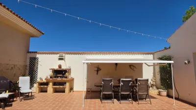 Villa in El Pinós - Pinoso photo 18