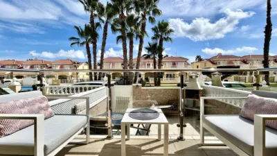 Casa en Cabo Roig-La Zenia-La Regia photo 4
