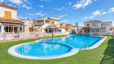 Casa en Playa Flamenca-Las Piscinas photo 23
