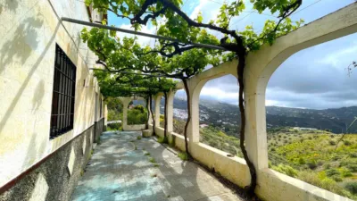 House in Canillas de Albaida photo 3