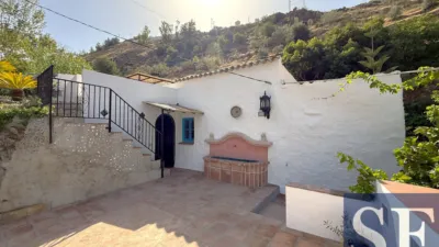 House in Canillas de Albaida photo 9