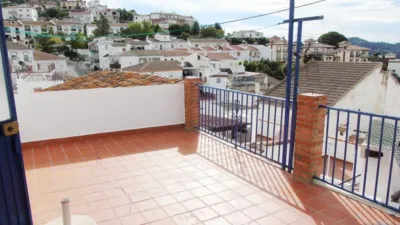 House in Canillas de Albaida photo 9