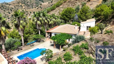 House in Sayalonga photo 9