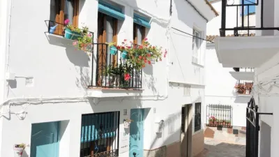 House in Sayalonga photo 2
