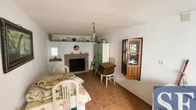 House in Canillas de Albaida photo 10