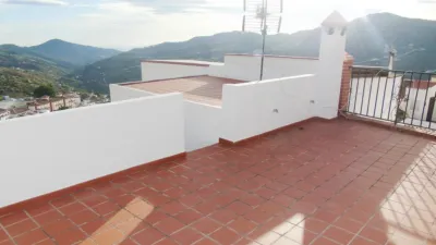 House in Canillas de Albaida photo 19