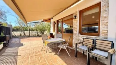 Chalet on Calle de Gorbea photo 5