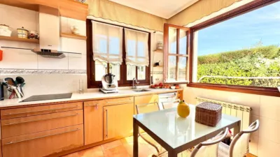 Chalet on Calle de Gorbea photo 7