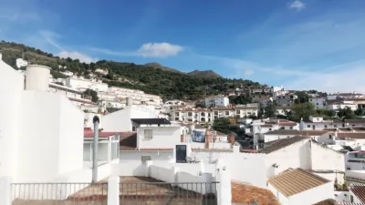 House in Canillas de Albaida photo 14