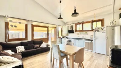 Chalet on Calle de Gorbea photo 17