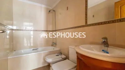 Apartment in Guardamar del Segura photo 11