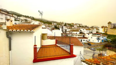 House in Canillas de Albaida photo 16