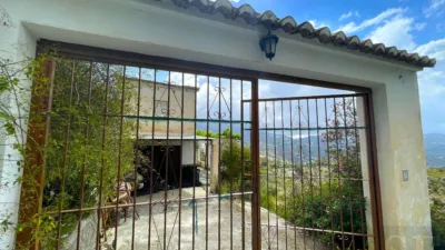 House in Canillas de Albaida photo 15