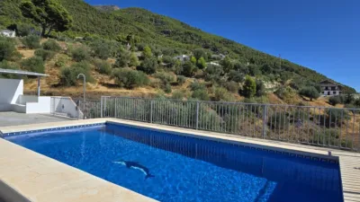 Villa in Alcaucín photo 5