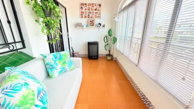 Apartment in Los Montesinos photo 2