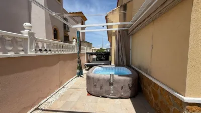 Apartment in Las Filipinas-Villamartín-Canal Norte photo 41