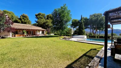 House in Tibi photo 44