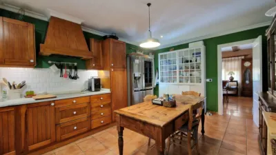 House in Tibi photo 32