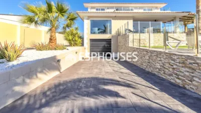 Villa in Centre photo 26